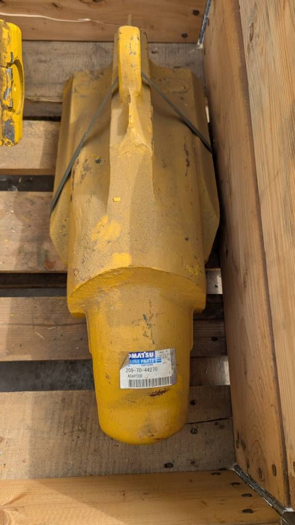 Komatsu PC800 ADAPTER 209-70-44270 K130385CC