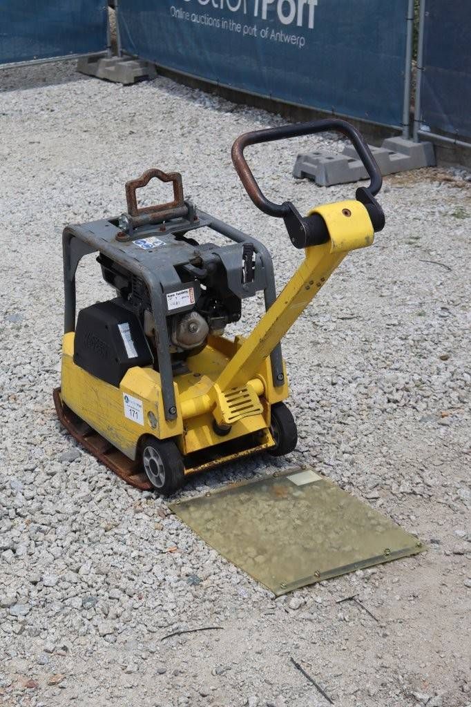 Wacker Neuson BPU 3050A Benzin-Vibrationsplatte 2012