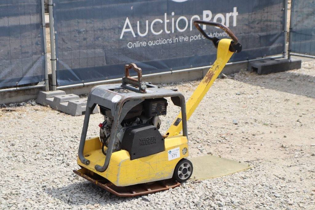 Wacker Neuson BPU 3050A Benzin-Vibrationsplatte 2012
