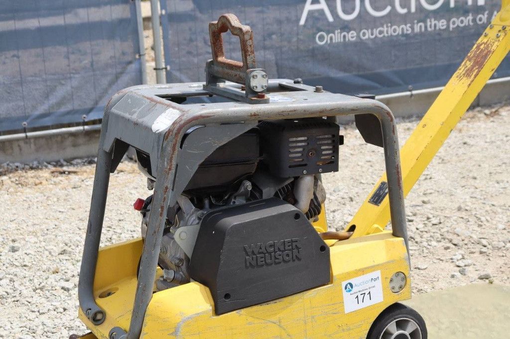 Wacker Neuson BPU 3050A Benzin-Vibrationsplatte 2012
