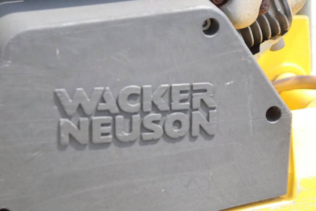 Wacker Neuson BPU 3050A Benzin-Vibrationsplatte 2012