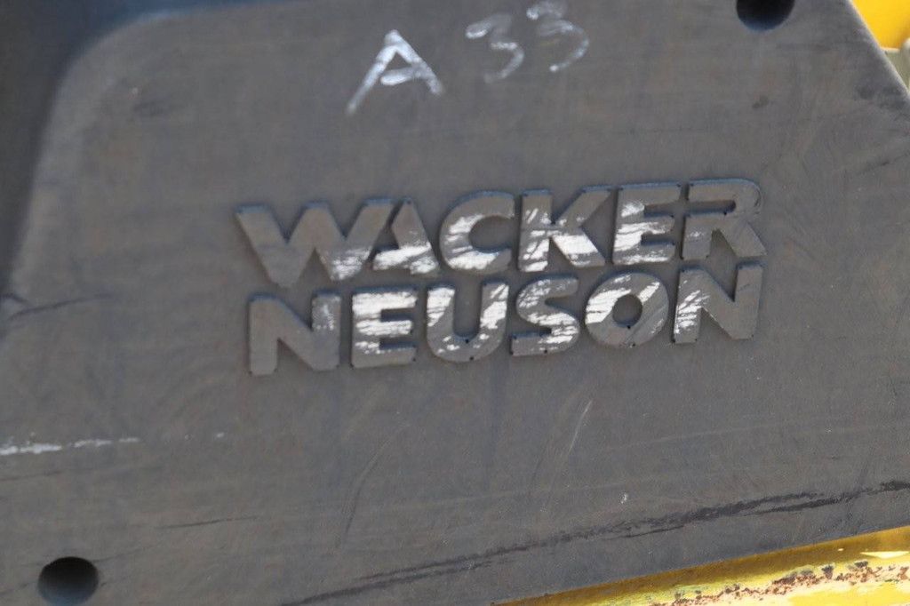 Trilplaat Wacker Neuson Vibroplate DPU 3750Hets Diesel 2011