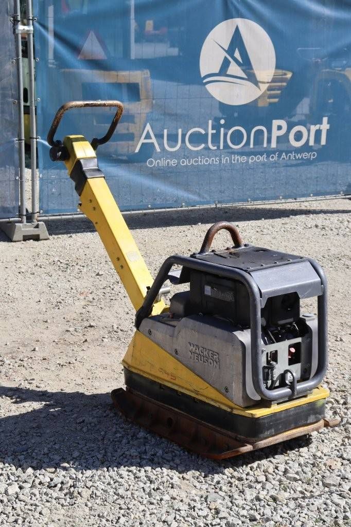 Vibrationsplatte Wacker Neuson DPU 5545 Diesel 2016
