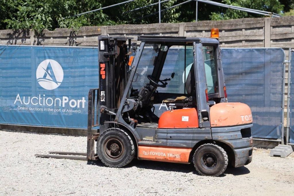Forklift Toyota 62-6FDF25 Diesel 2500kg 3.3m 1997