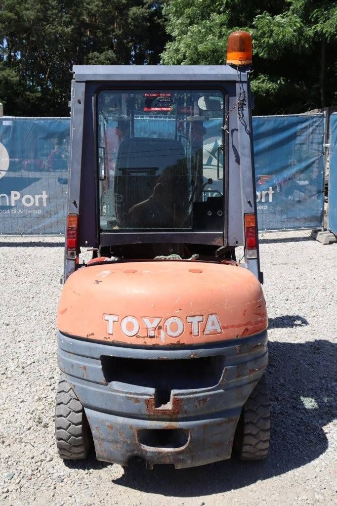 Forklift Toyota 62-6FDF25 Diesel 2500kg 3.3m 1997