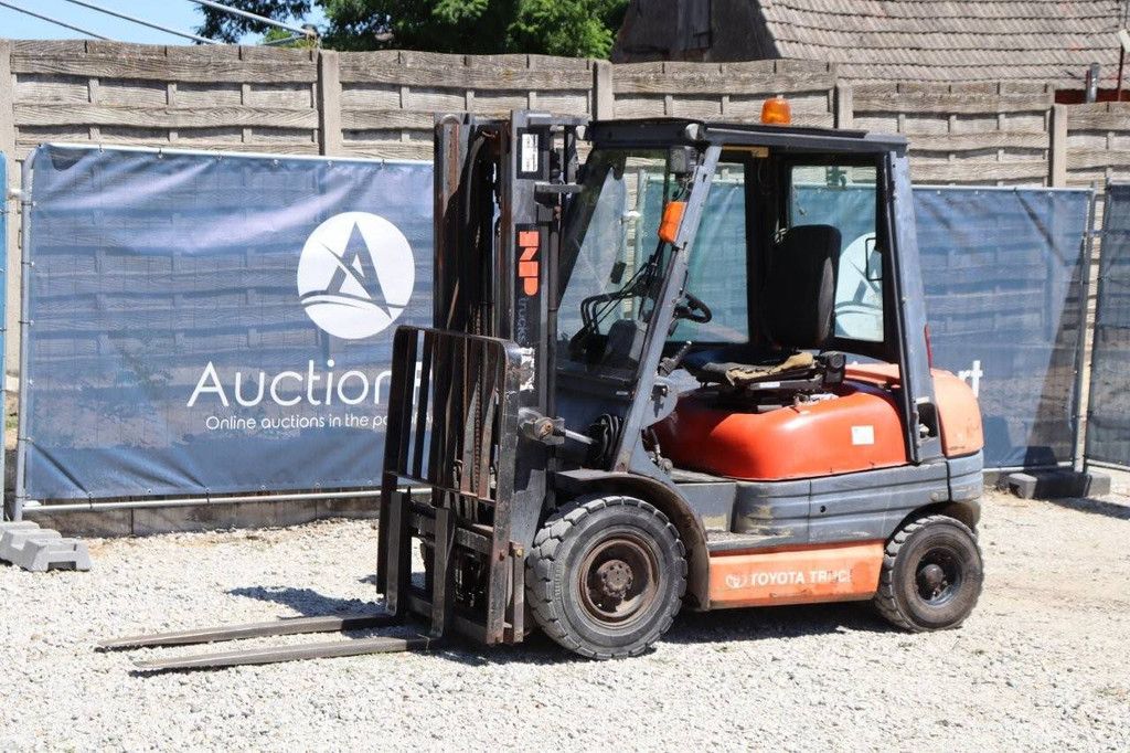 Forklift Toyota 62-6FDF25 Diesel 2500kg 3.3m 1997