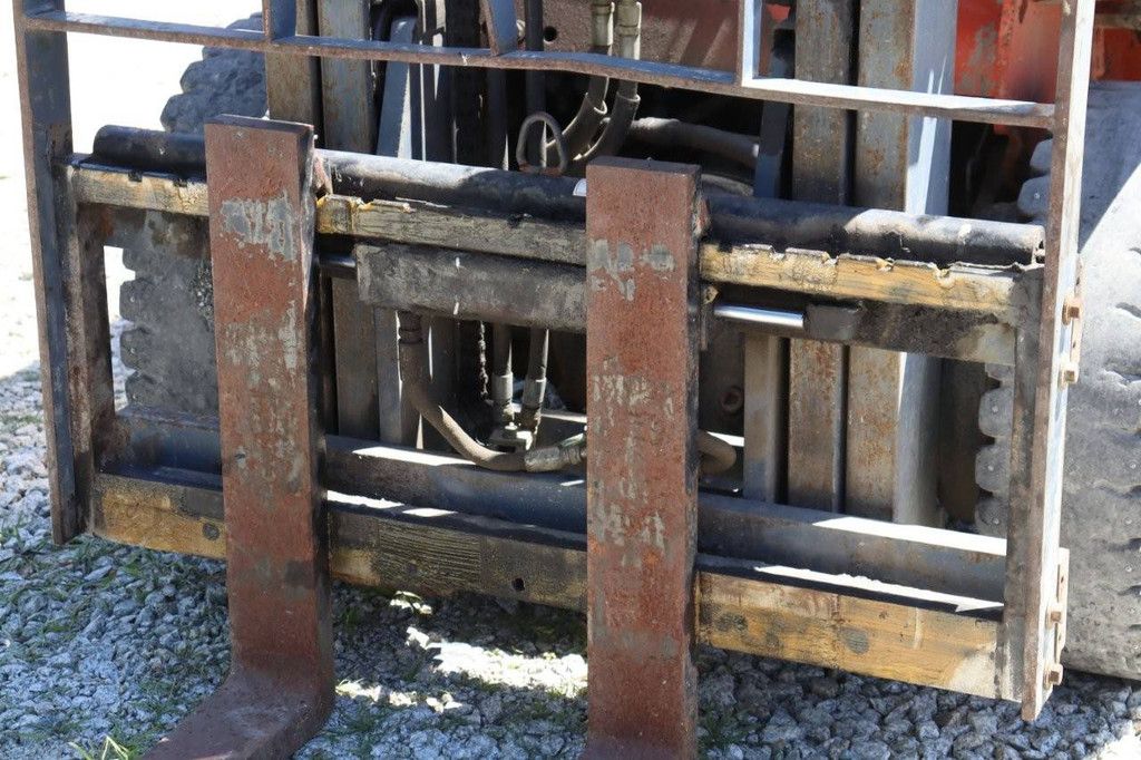 Gabelstapler Nissan 25 Diesel 2500kg 3,7m 1999
