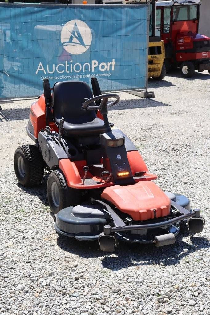 Zitmaaier Husqvarna Model 422Ts AWD Benzine