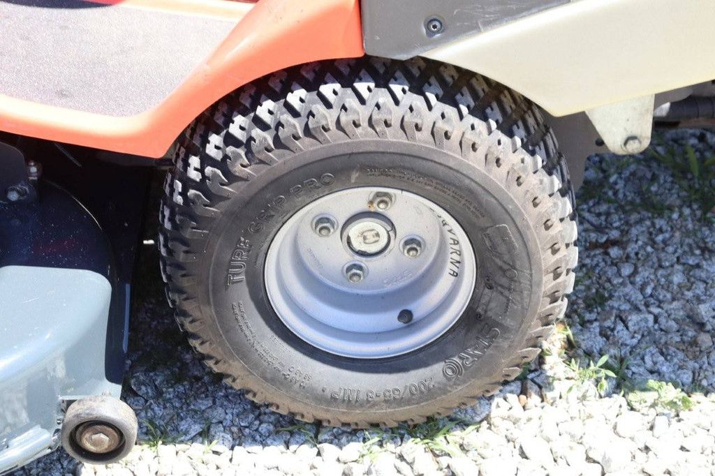 Zitmaaier Husqvarna Model 422Ts AWD Benzine