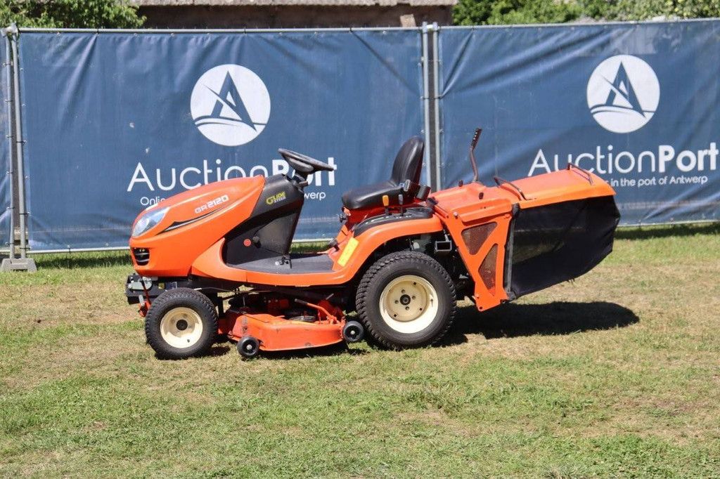 Kubota GR2120 Diesel-Aufsitzmäher 2009