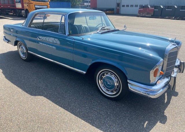 Mercedes-Benz 220 SE Coupé Automatic Petrol 1963 (Margin)
