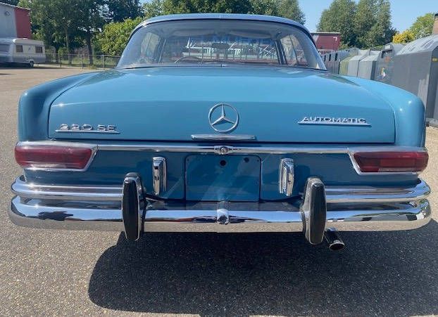 Mercedes-Benz 220 SE Coupé Automatic Petrol 1963 (Margin)