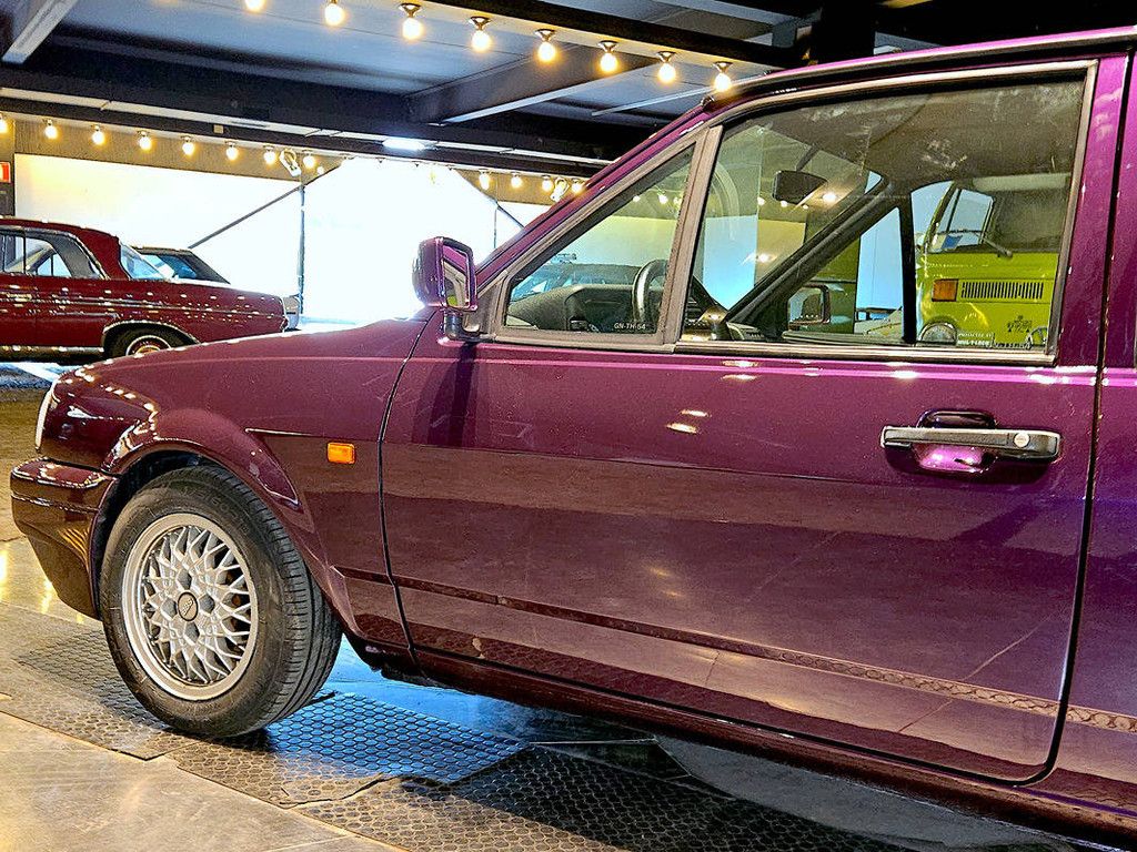 Volkswagen Polo II Coupé G40 Petrol 1993 (Margin)