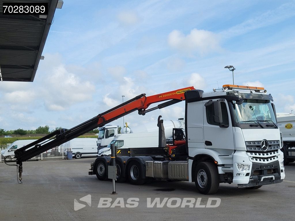 Mercedes Actros Arocs 3245 8X4 Palfinger PK22002 EH Crane 17tons hooklift Big-Axle Lift+Lenkachse Navi Euro 6