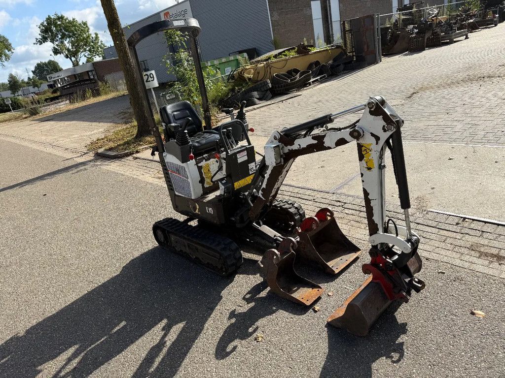 Bobcat E10