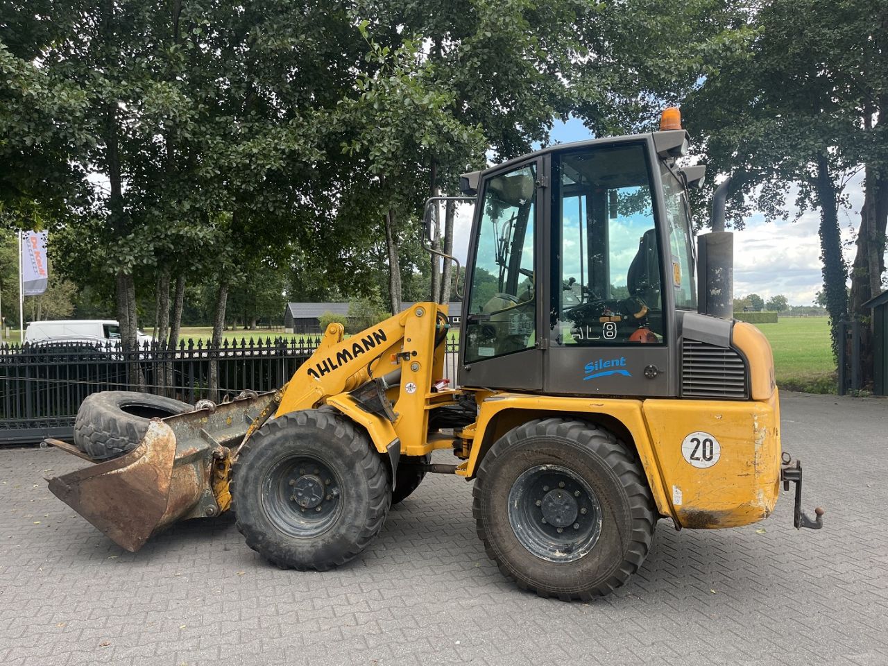 Ahlmann AL85