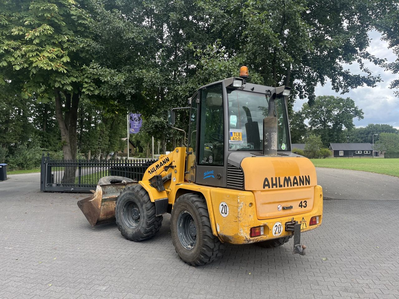 Ahlmann AL85