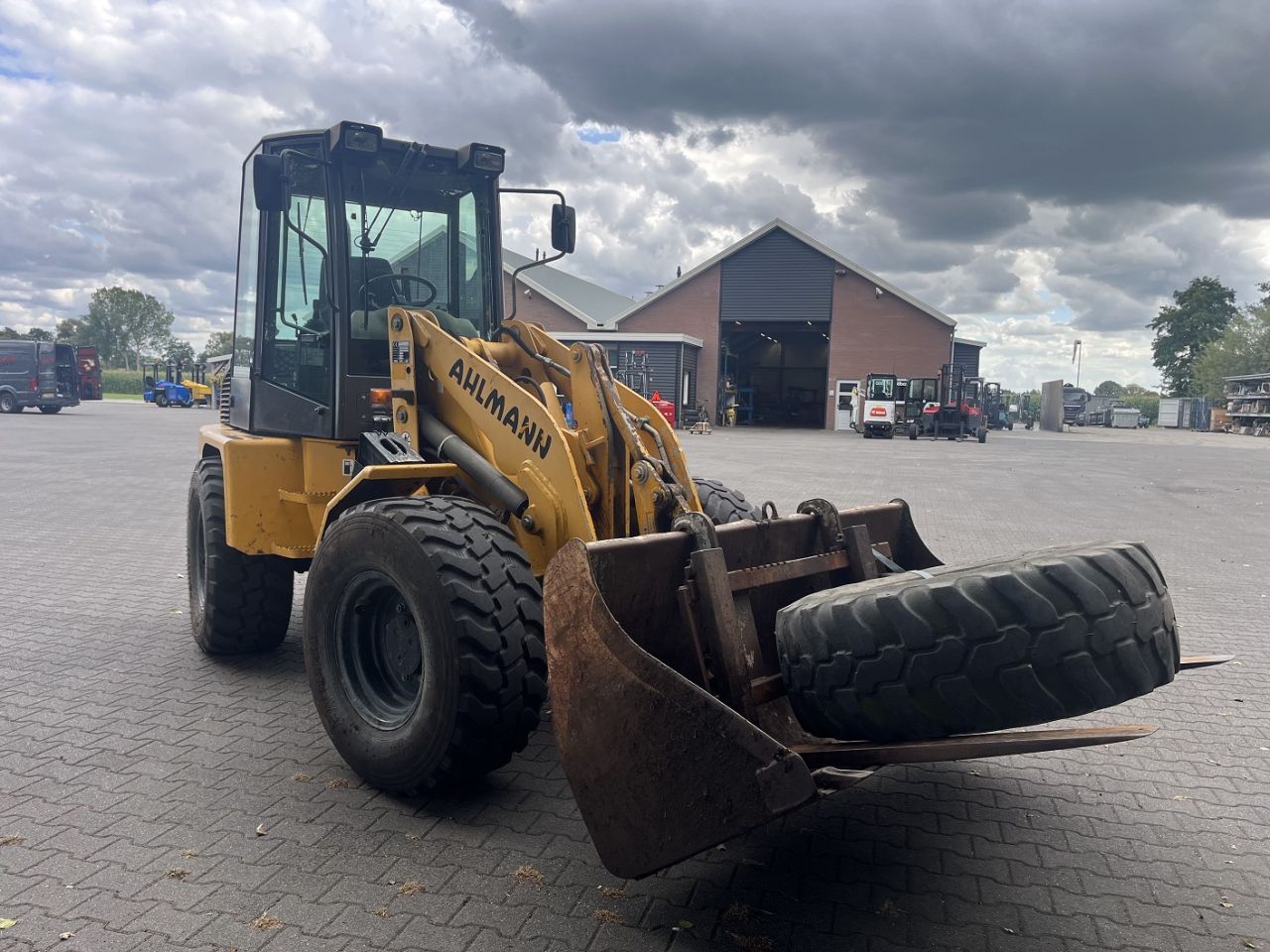 Ahlmann AL85
