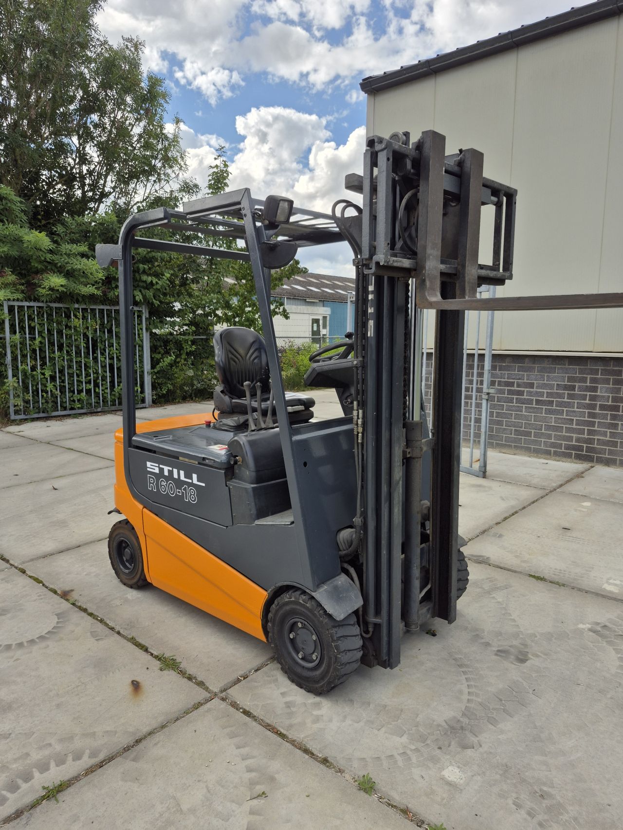 Still R60-18 duplo freelift sideshift 3.225 mm accu 70%