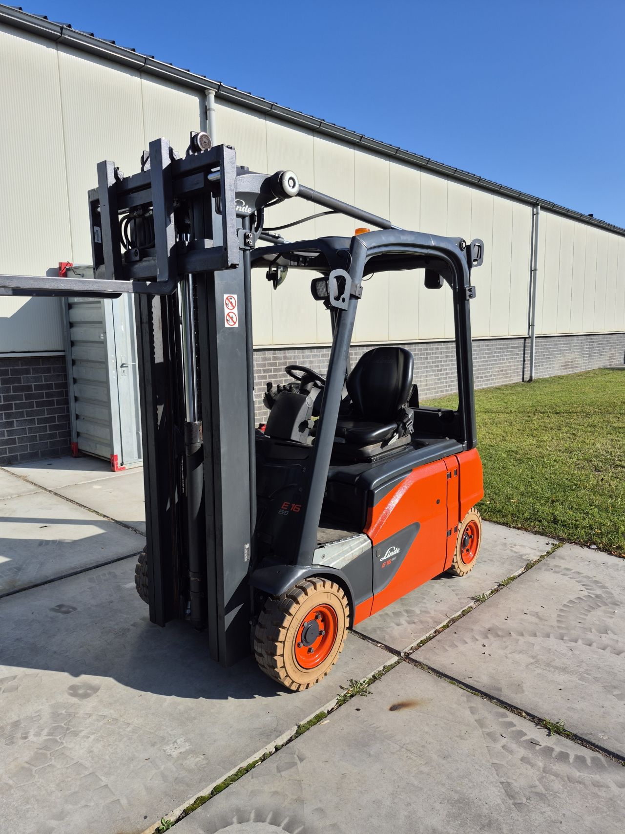 Linde E16P-02 EVO triplex freelift sideshift 4.620 mm bj 2019