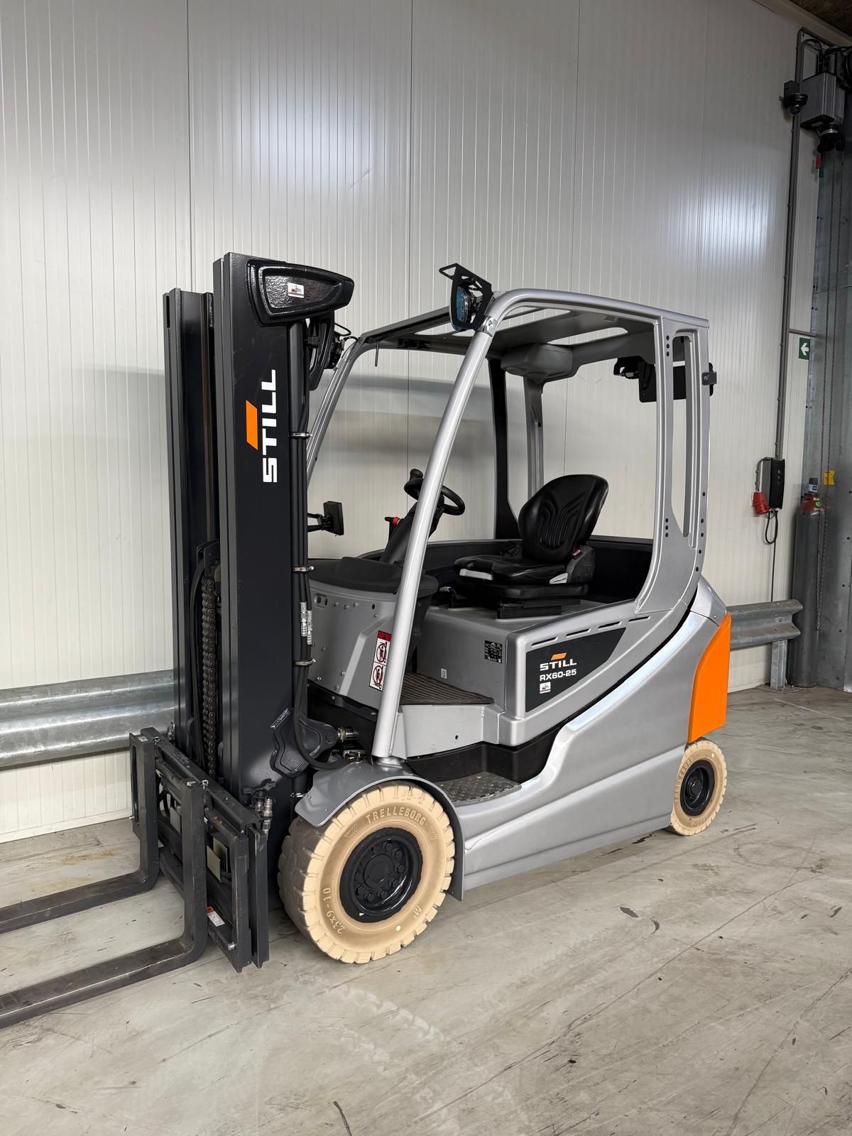 Heftruck still RX 60-25 2022 Draaiuren 650 ALS NIEUW!!!!!!