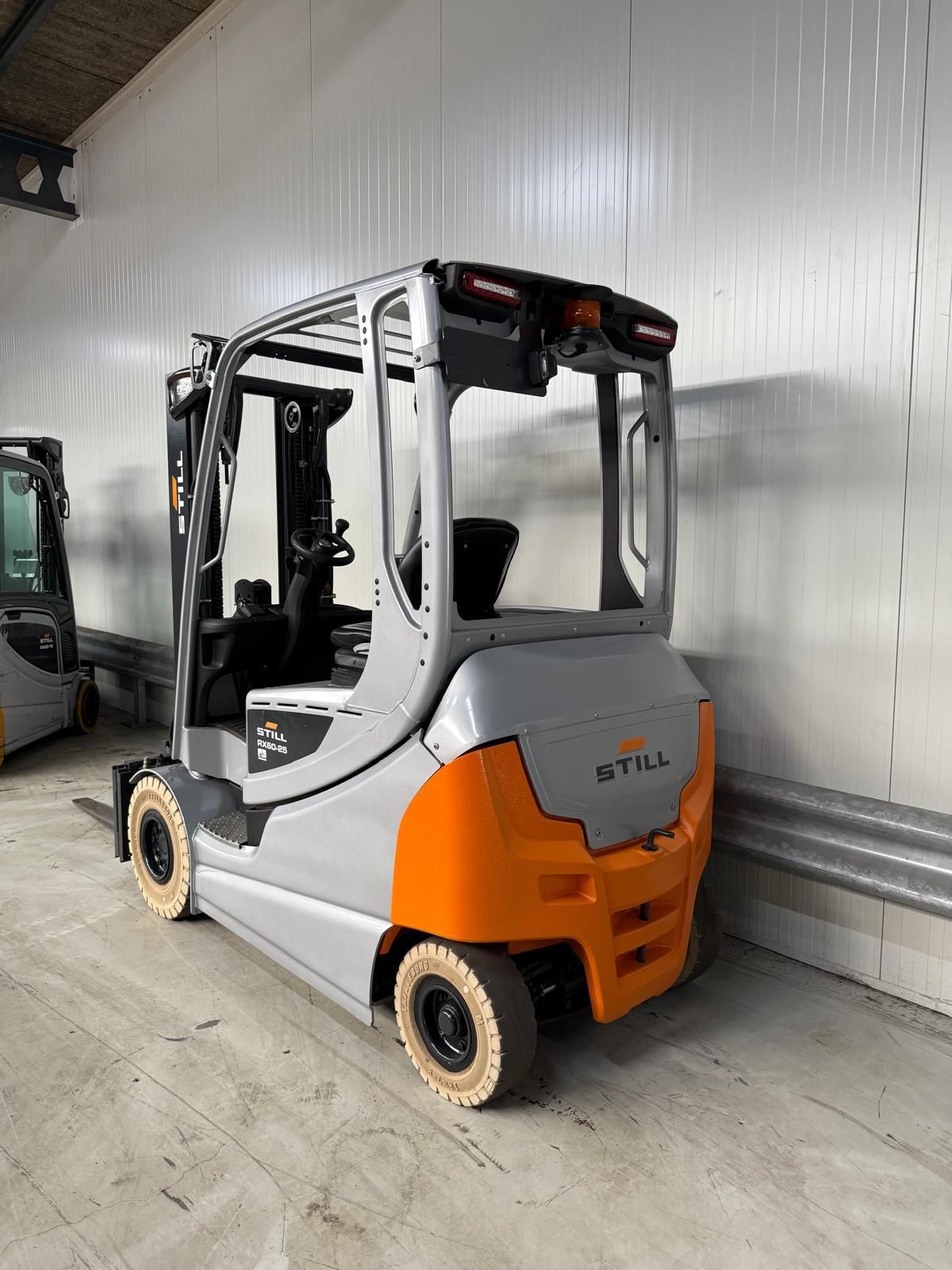Heftruck still RX 60-25 2022 Draaiuren 650 ALS NIEUW!!!!!!