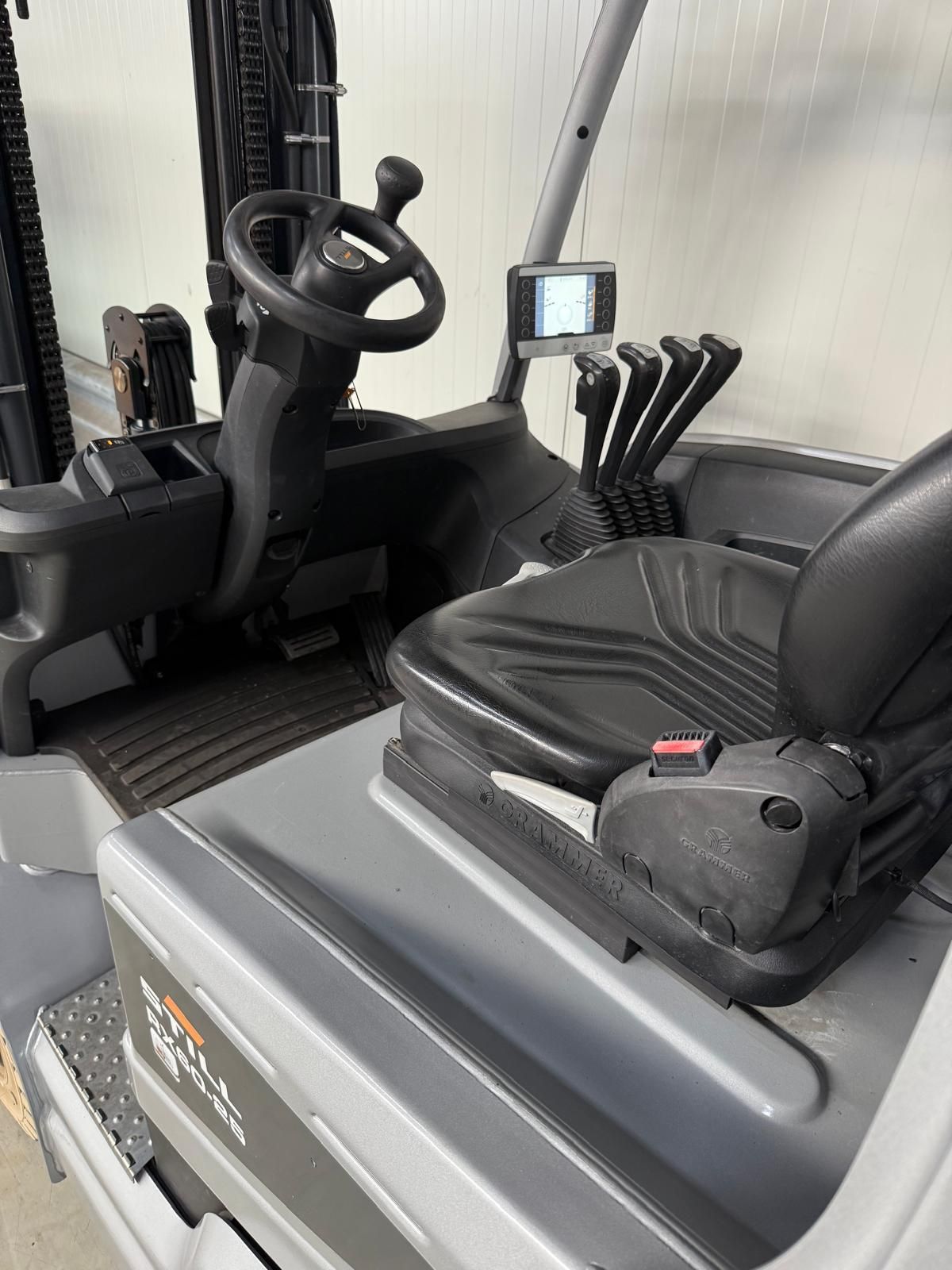 Heftruck still RX 60-25 2022 Draaiuren 650 ALS NIEUW!!!!!!