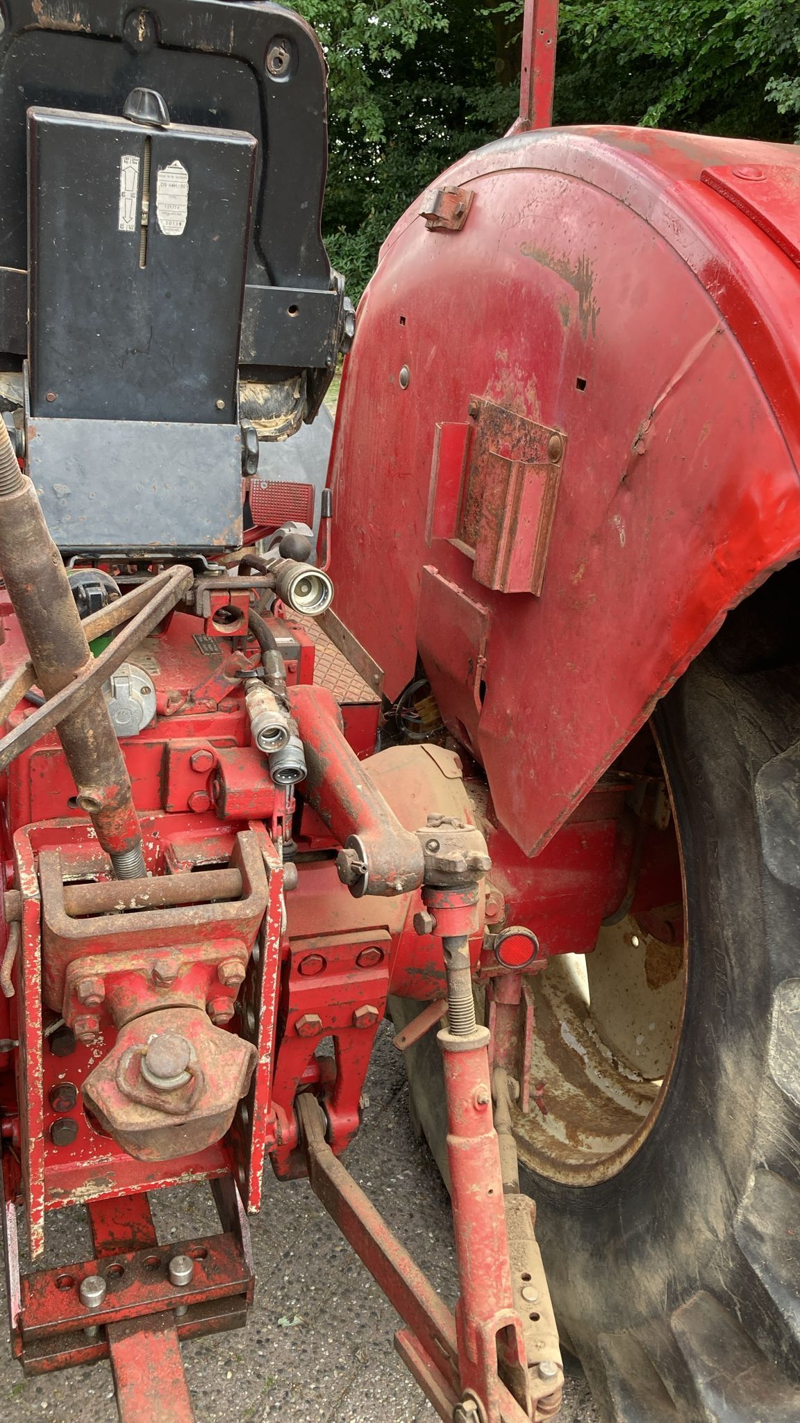 International 946