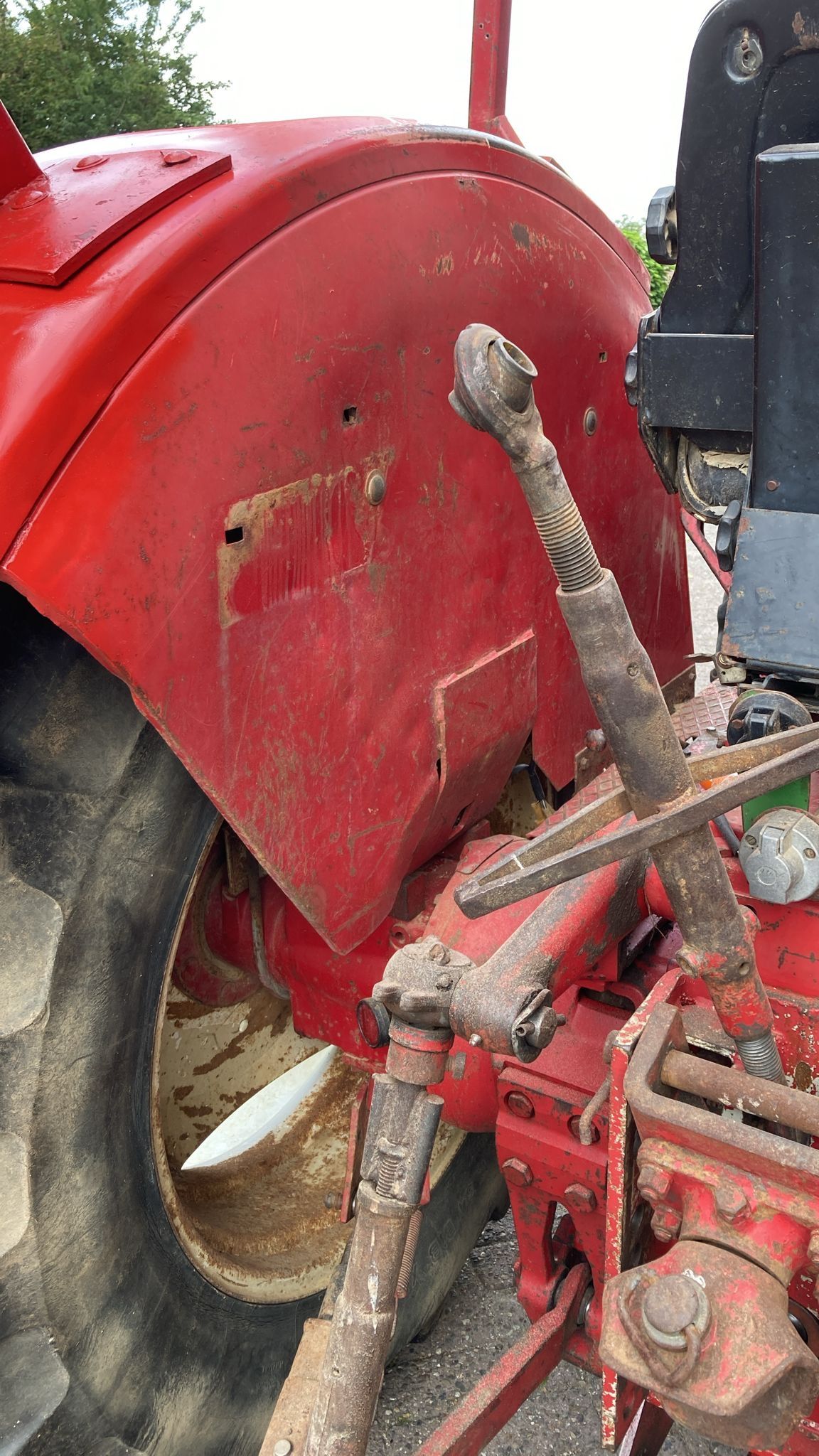 International 946