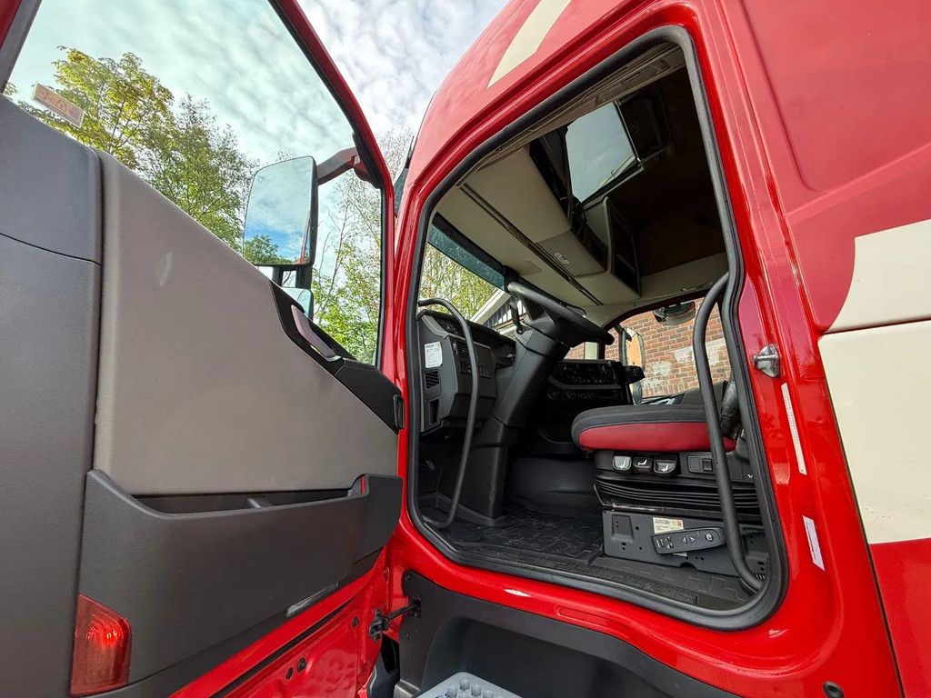 Volvo FH 460 Globetrotter 2X tank