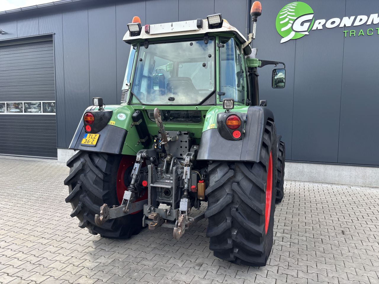 Fendt 409 Vario Com2