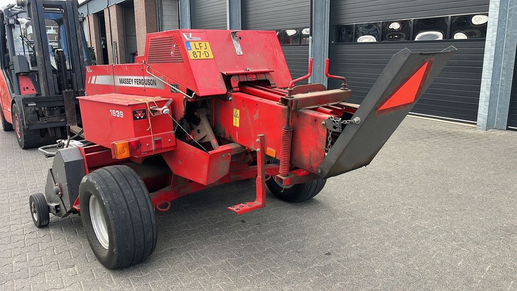 MASSEY FERGUSON 1839 WG4024