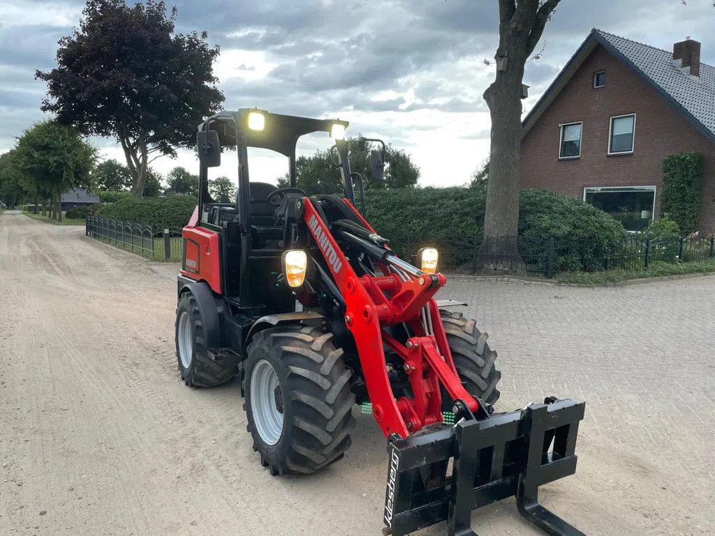 Manitou MLA 5-60 H-Z Shovel Loader