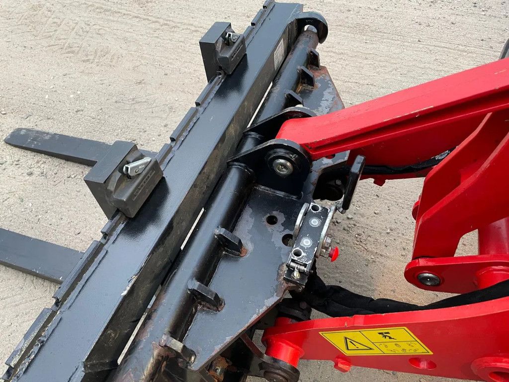Manitou MLA 5-60 H-Z Shovel Loader