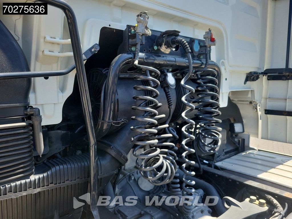 MAN TGX 18.460 4X2 XLX Retarder 2x Tanks Navi