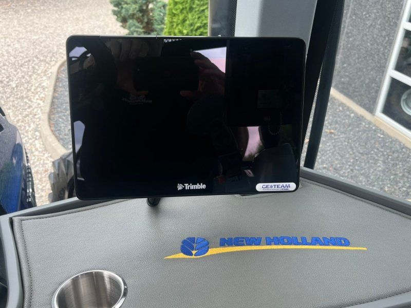 New Holland T7.315 Auto Command BluePower med frontlift