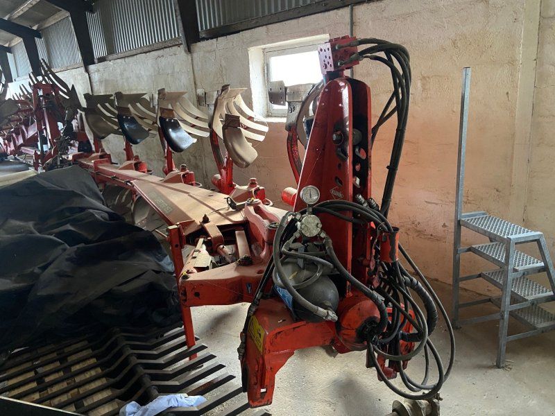 Kuhn VARI-MASTER 153 4+1