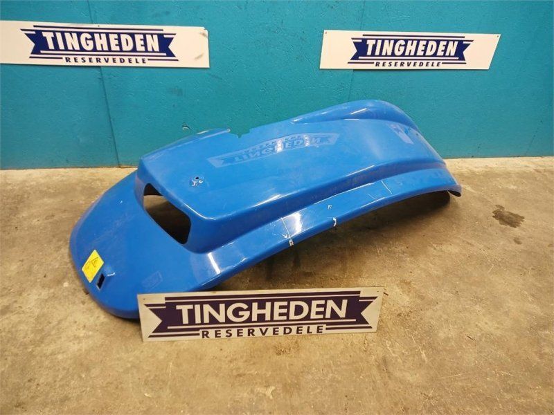 New Holland TG285