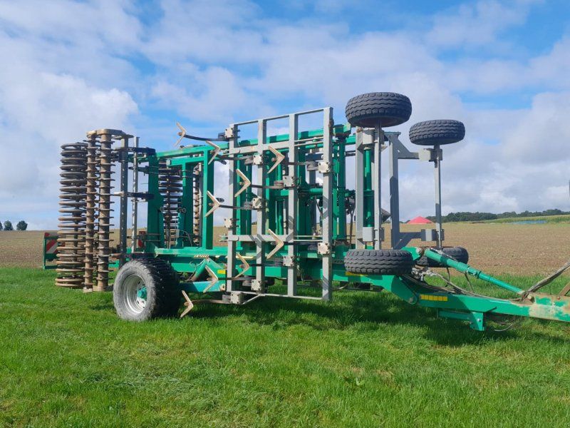 EuM Agrotec Vibroliner