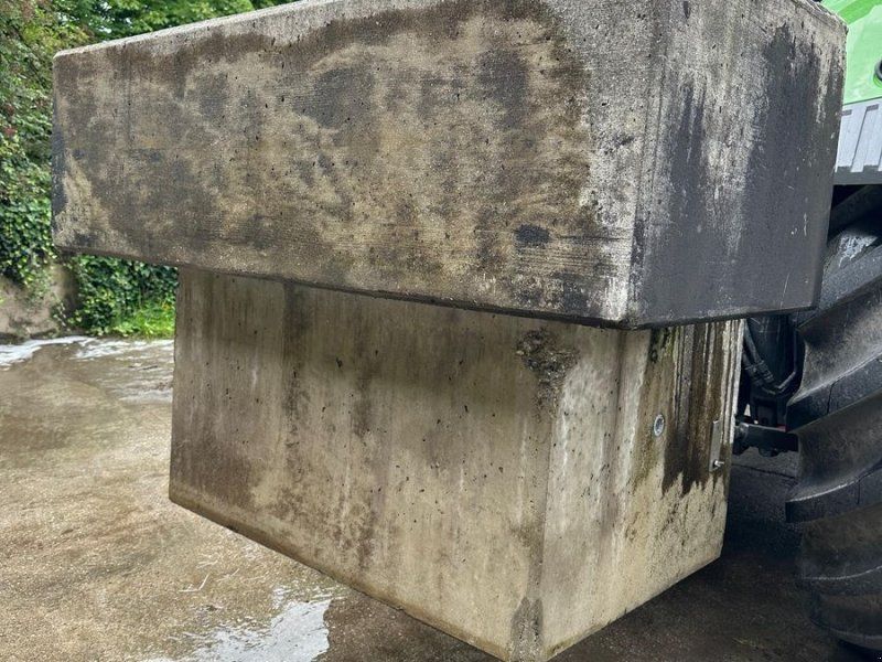 3360 kg