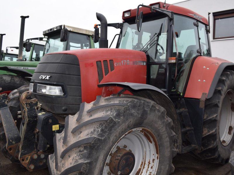 Case IH CVX 170 mit Lenksystem