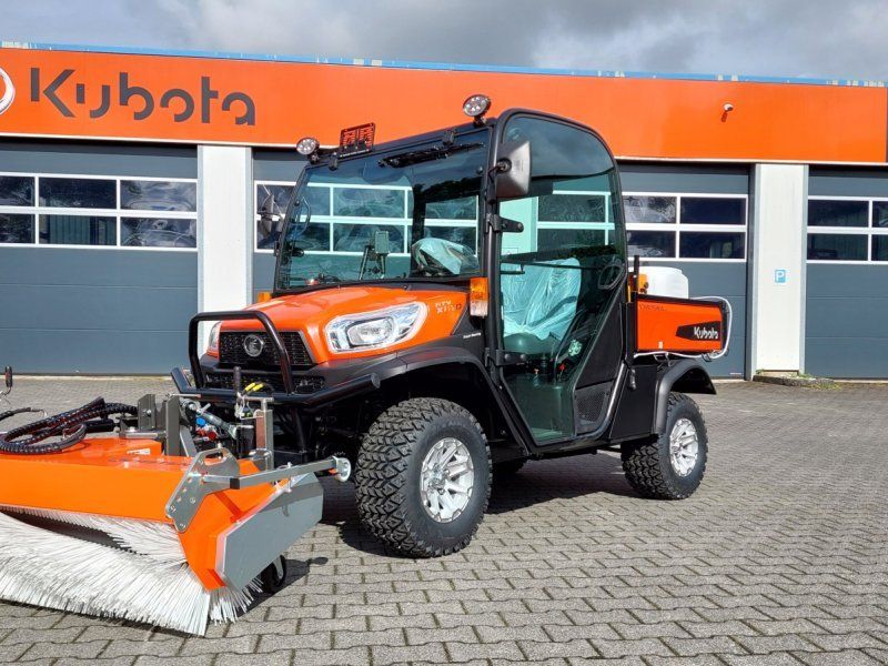 Kubota RTVX-1110