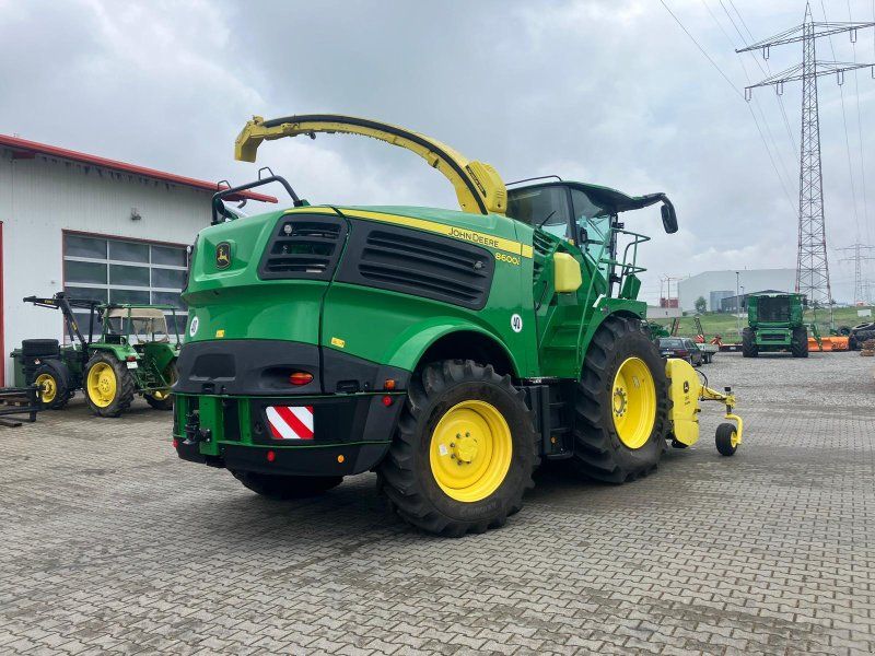John Deere 8600i