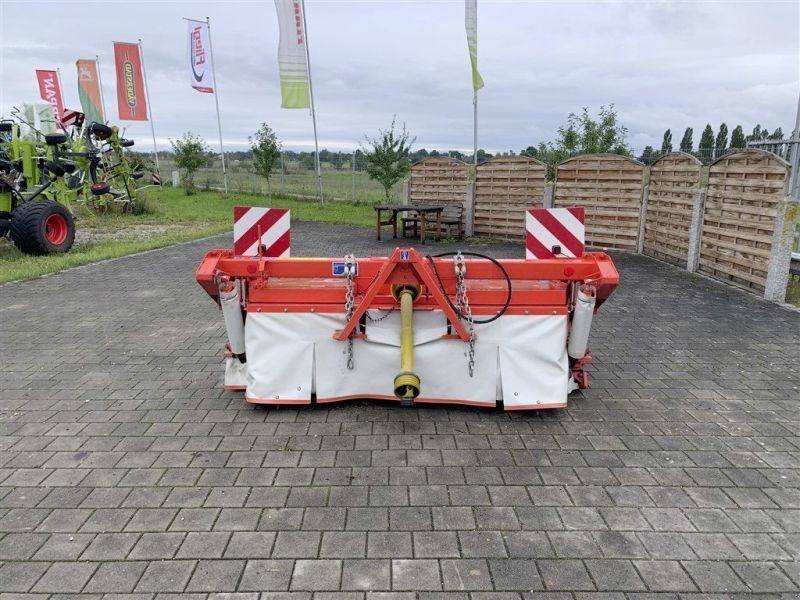 Kuhn GMD 702 F