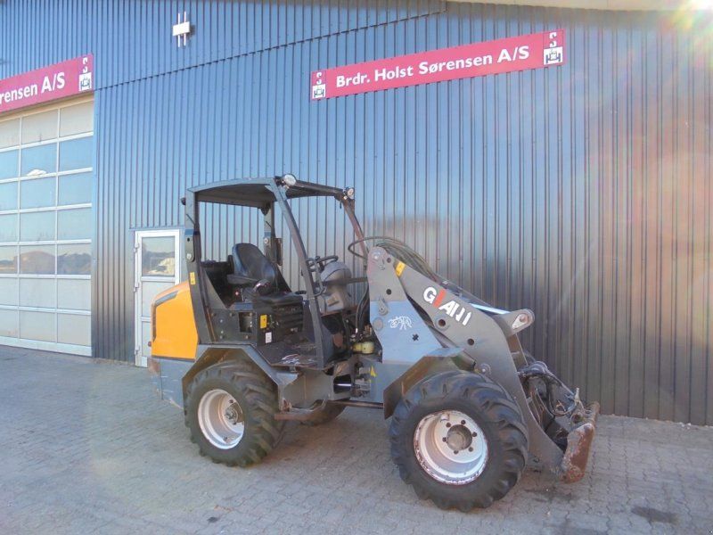Giant 5003