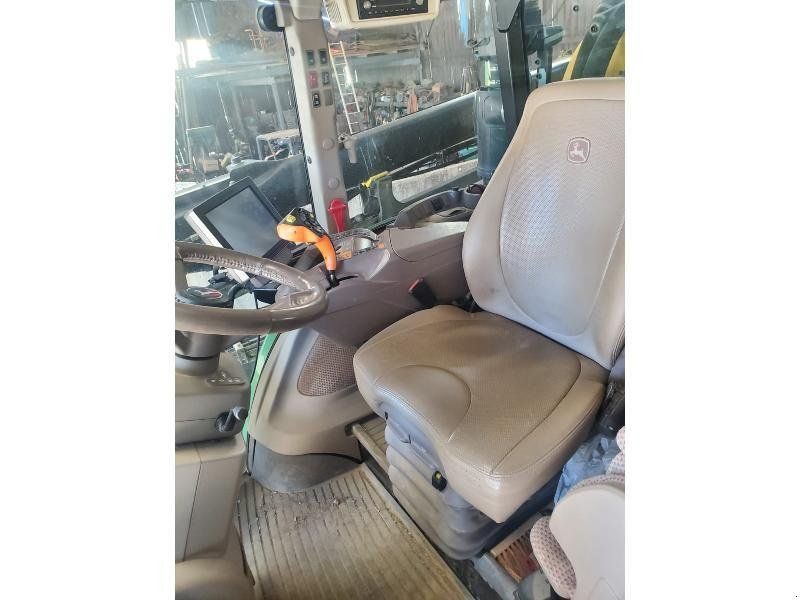 John Deere R4150i