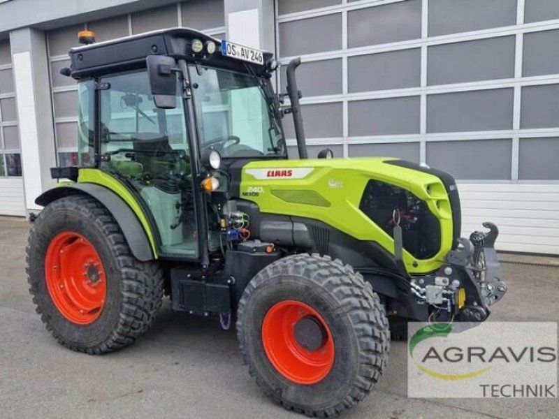 Claas NEXOS 240 L