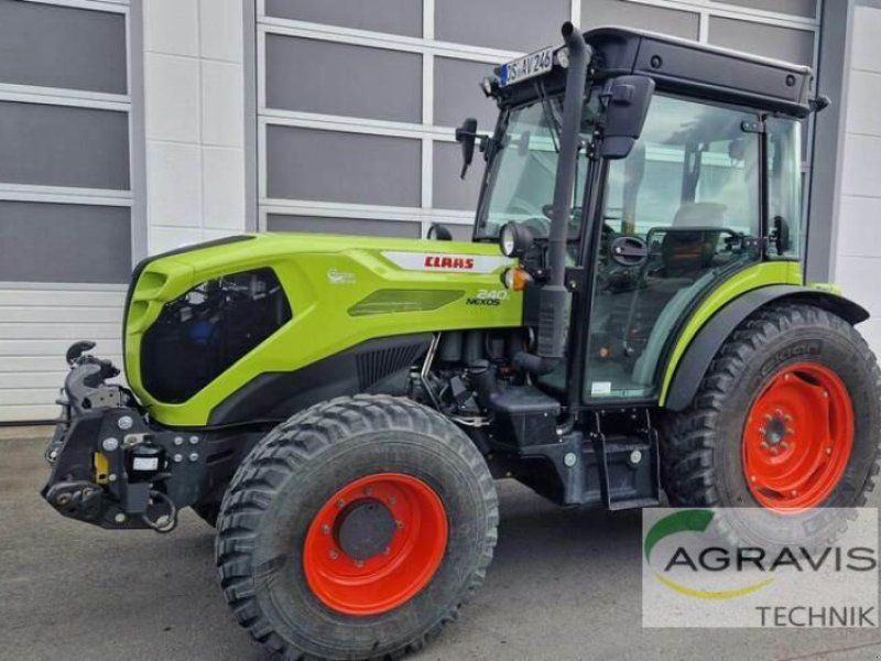 Claas NEXOS 240 L