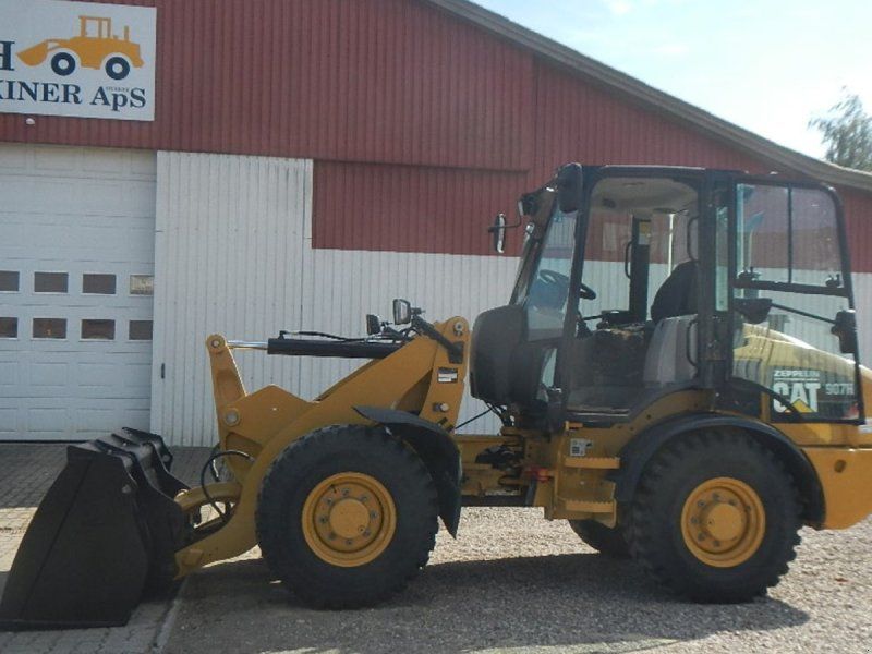Cat 907 H 2