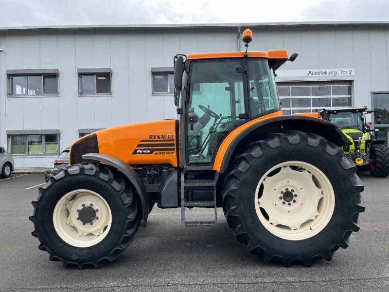 Renault ARES 630 RZ QUADRISHIFT, Klima, Druckluft, FKH